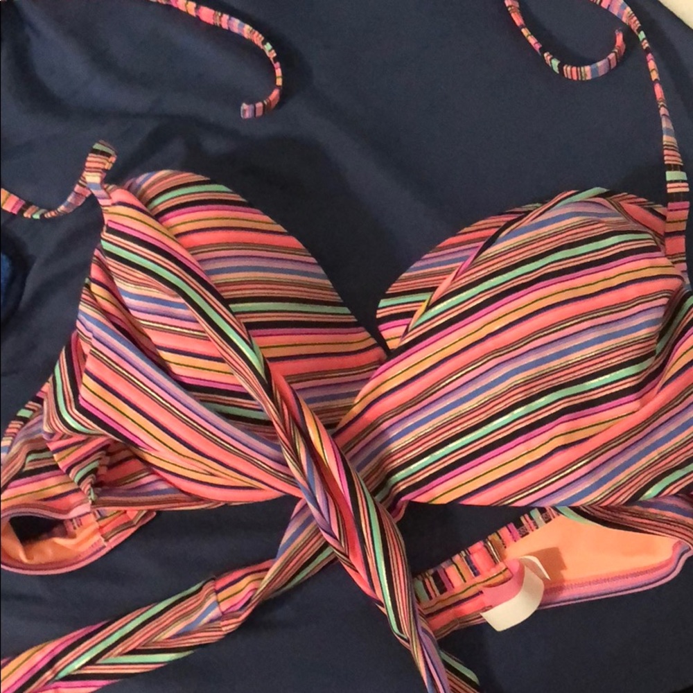 VS Wrap Bikini Top